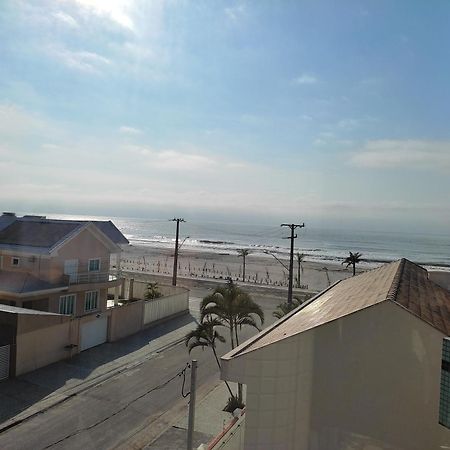 Lindo Apartamento Com Vista Para O Mar Matinhos Exterior photo