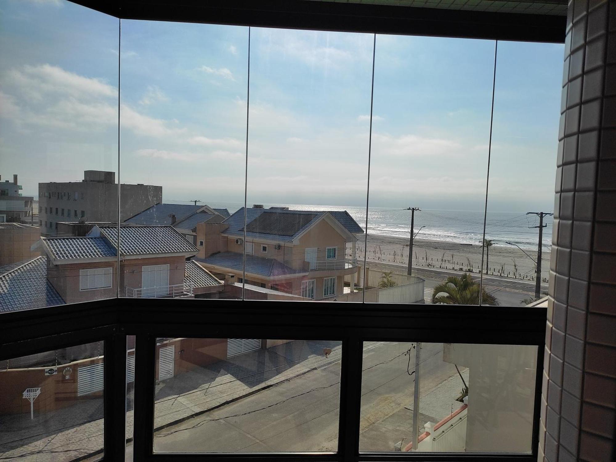 Lindo Apartamento Com Vista Para O Mar Matinhos Exterior photo